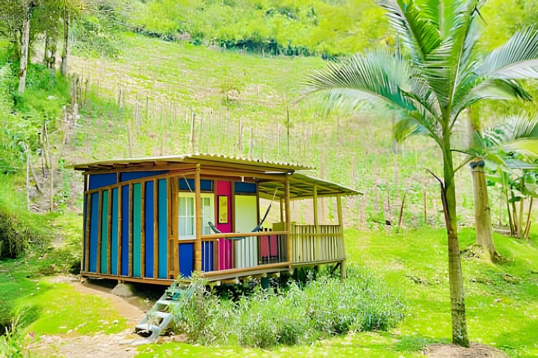 Cabaña completa con cocina en medio de naturaleza