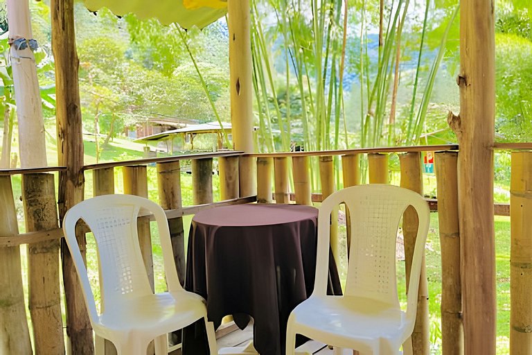 Cabaña completa con cocina en medio de naturaleza